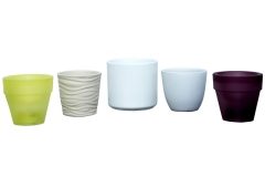 093 Keramičke i plastične saksije svetle